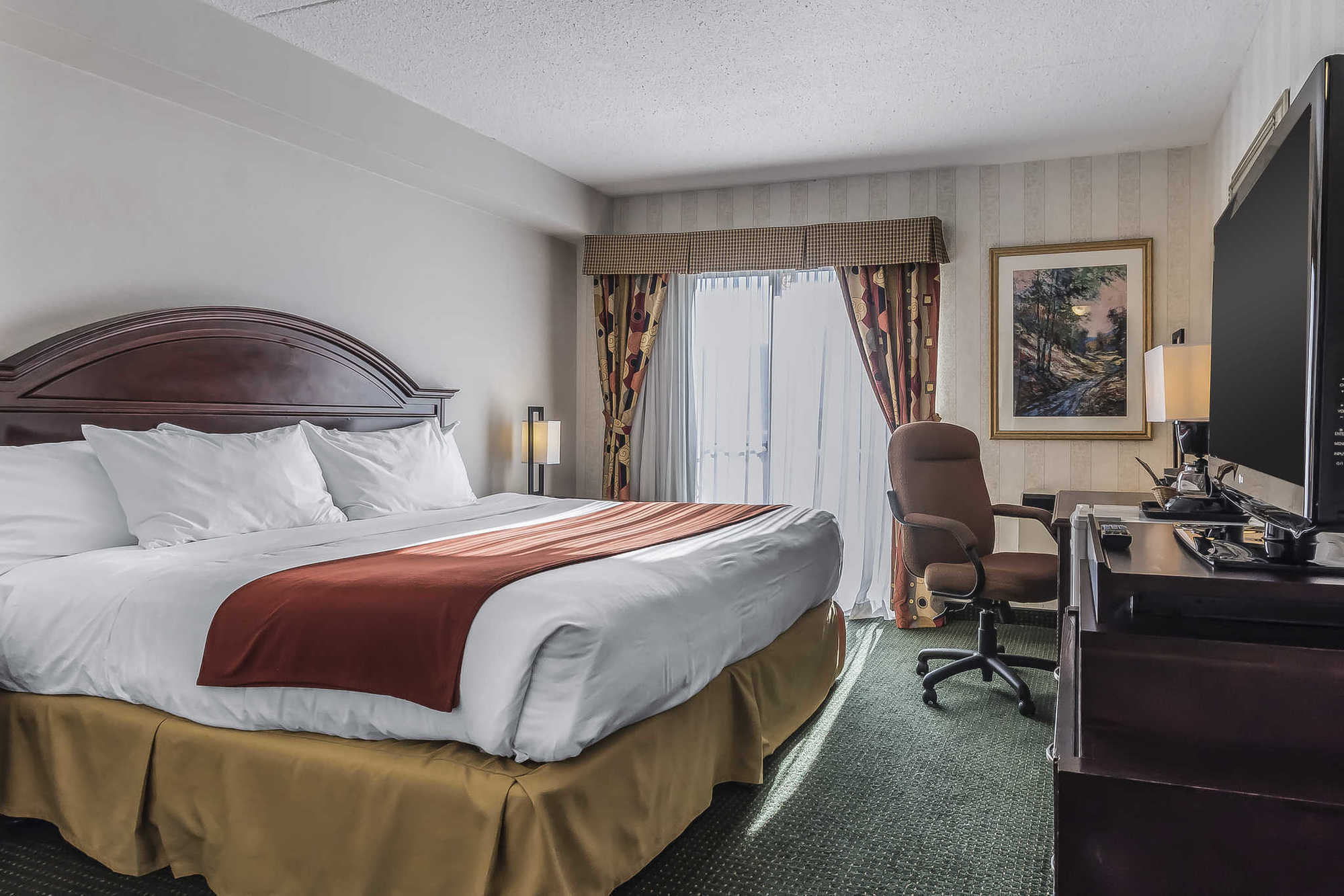 Quality Inn & Suites Mississauga Room photo